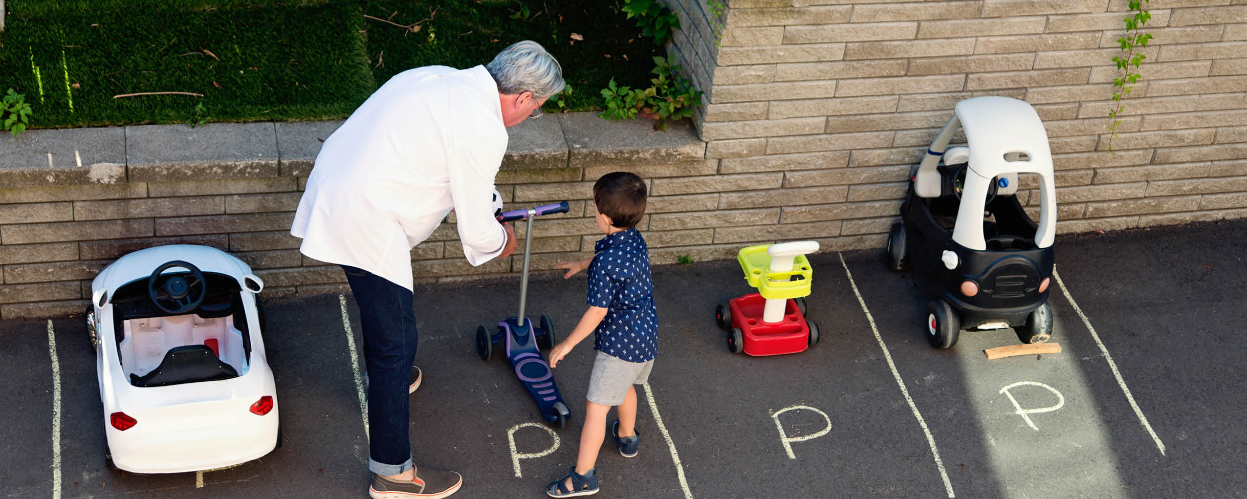 Visitor Parking Spaces – How to protect them at all times for your visitors