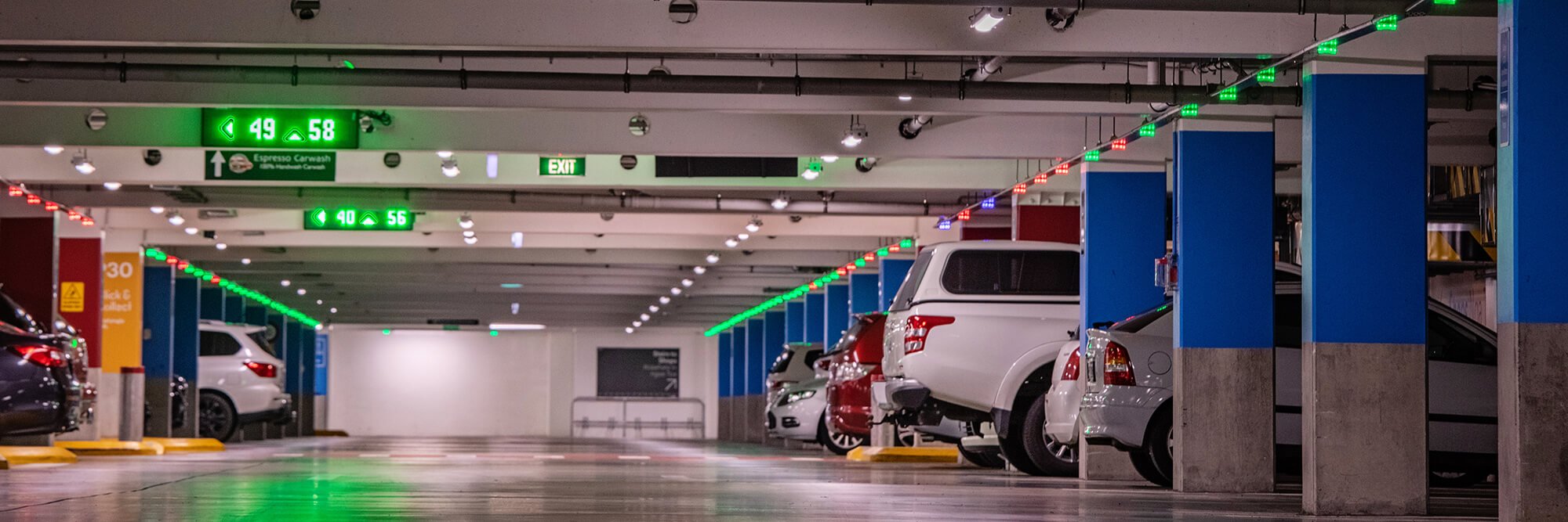 A SmartPark guidance system at Ormiston Town Centre enhances the customer experience in one of NZ’s newest community hubs.